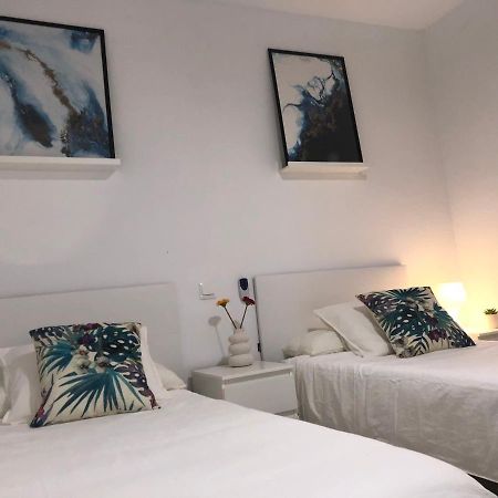 Carihuela Playa, Torremolinos Apartment ภายนอก รูปภาพ