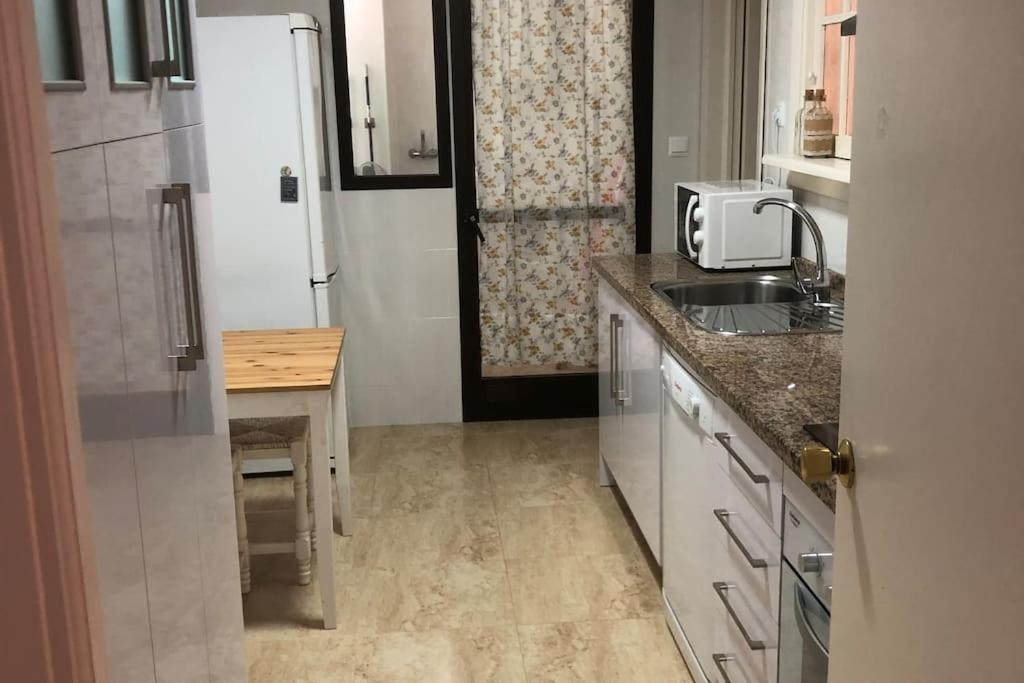 Carihuela Playa, Torremolinos Apartment ภายนอก รูปภาพ