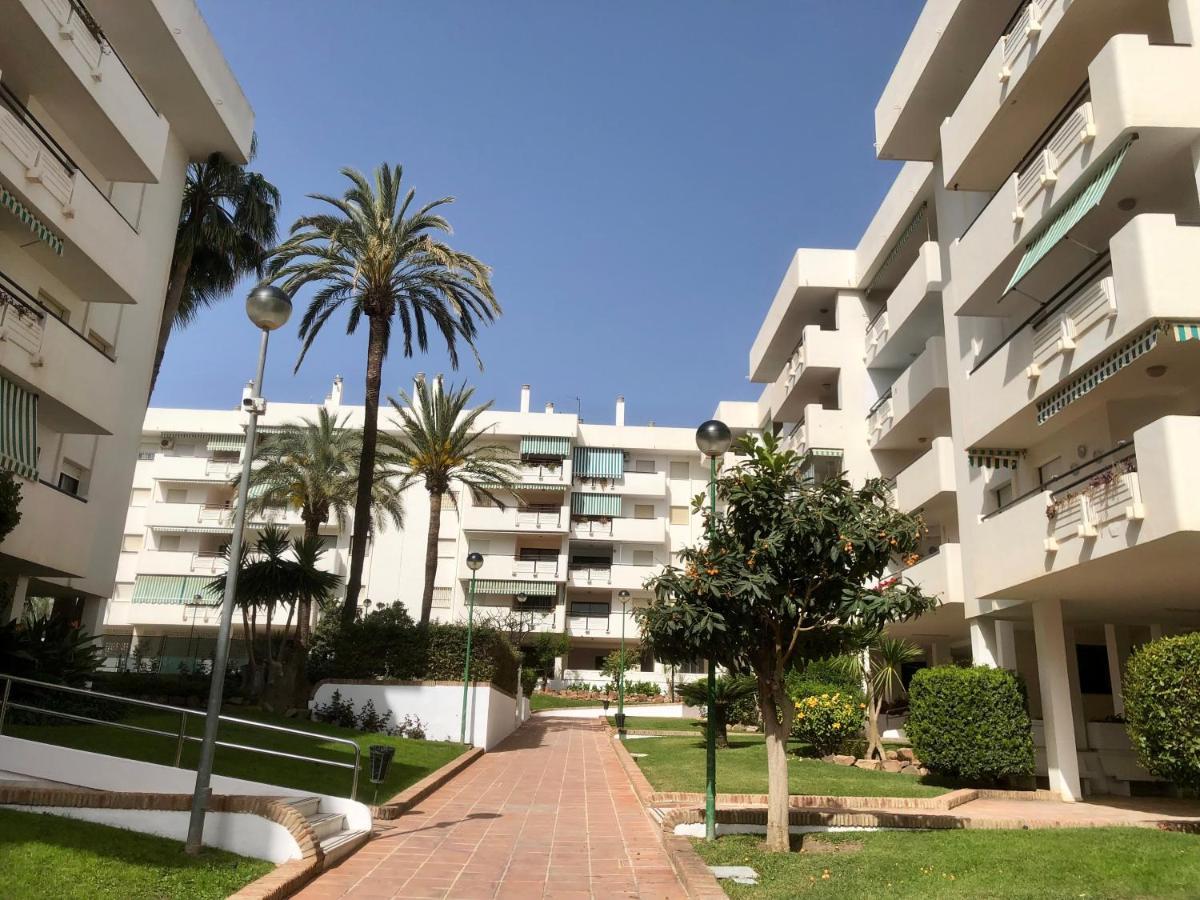 Carihuela Playa, Torremolinos Apartment ภายนอก รูปภาพ